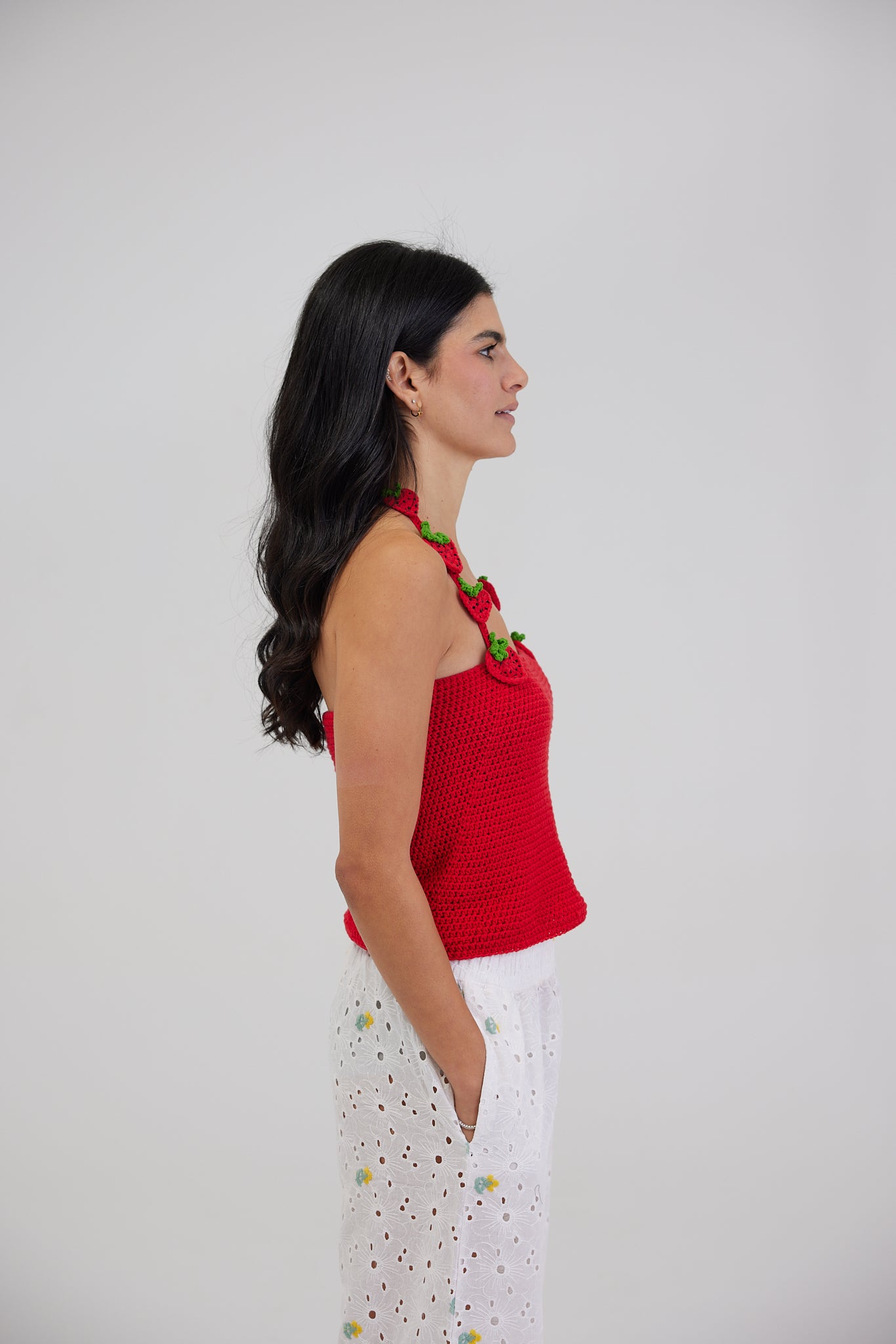 STRAWBERRY FIELDS CROCHET TOP